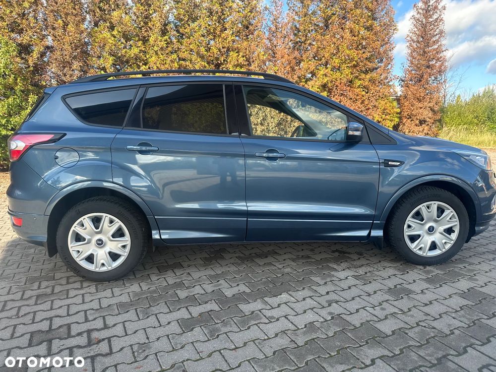 Ford Kuga 2.0 TDCi 2x4 ST-Line - 5