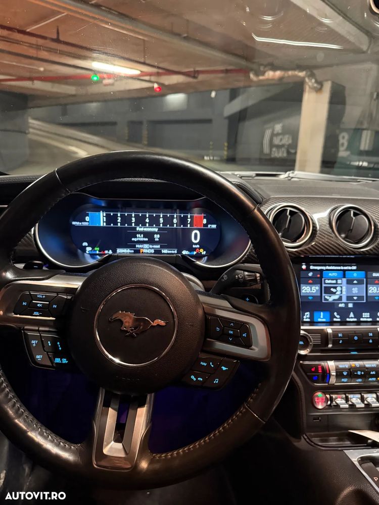 Ford Mustang - 10