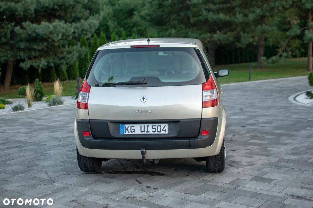 Renault Scenic - 23