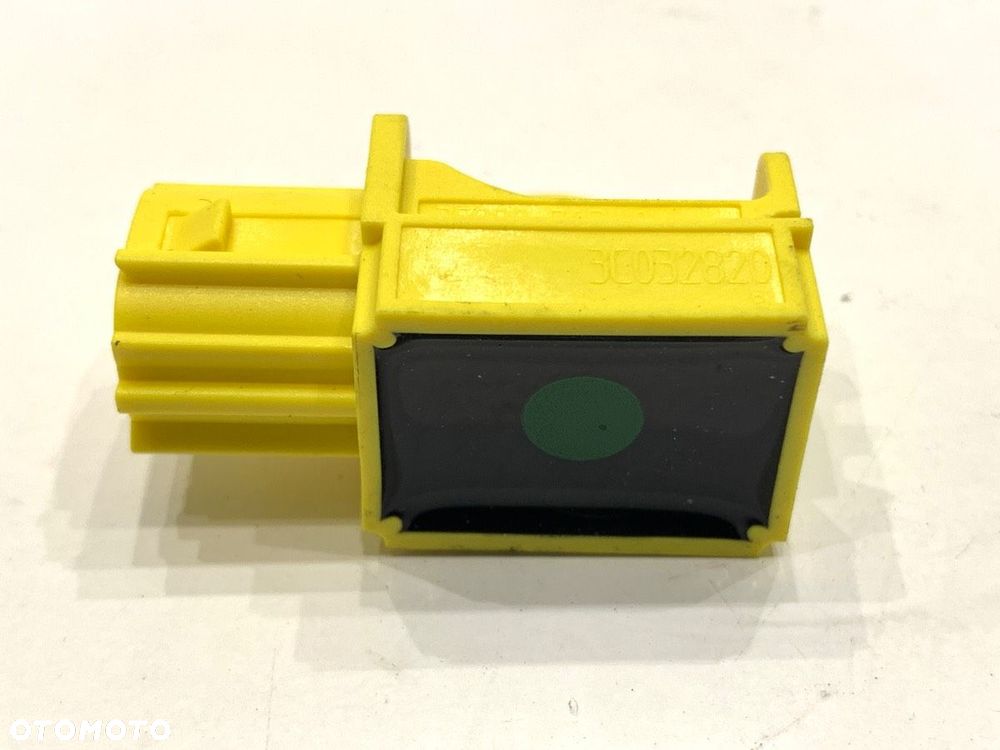 CZUJNIK UDERZENIOWY  SUZUKI SX4 S-CROSS (JY) 2013 - 2022 1.4 Hybrid (Mild Hybrid) (AKK 414) 95 kW - 2