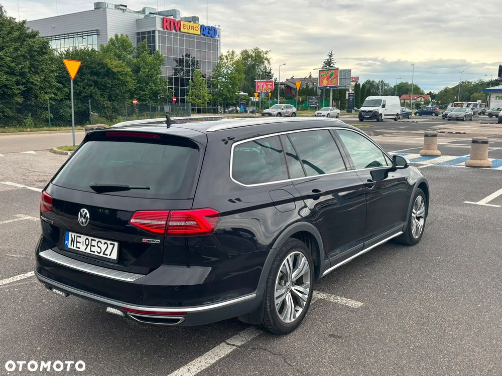 Volkswagen Passat 2.0 TDI SCR 4Mot DSG Highline - 3