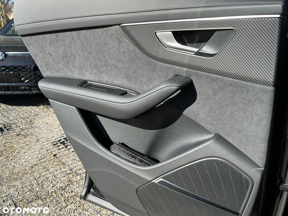 Audi Q8 - 26