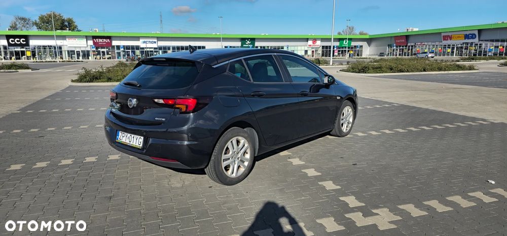Opel Astra - 2