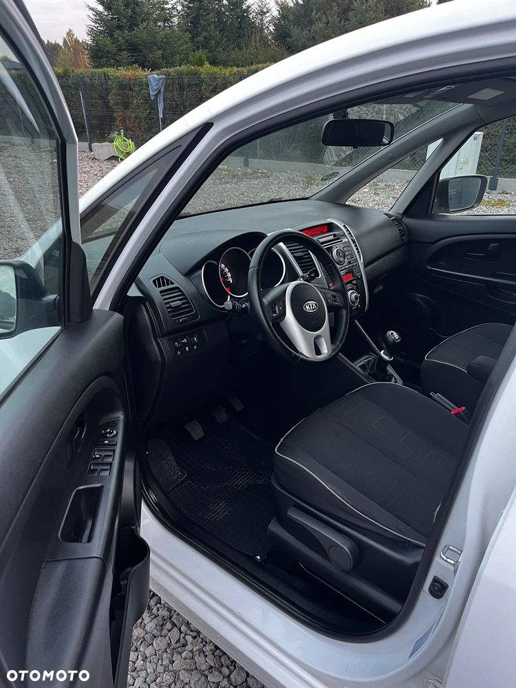 Kia Venga 1.4 CRDi S - 7