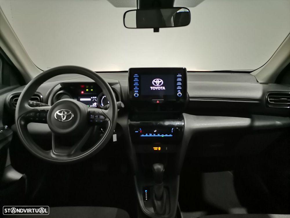 Toyota Yaris Cross 1.5 HDF Comfort - 8