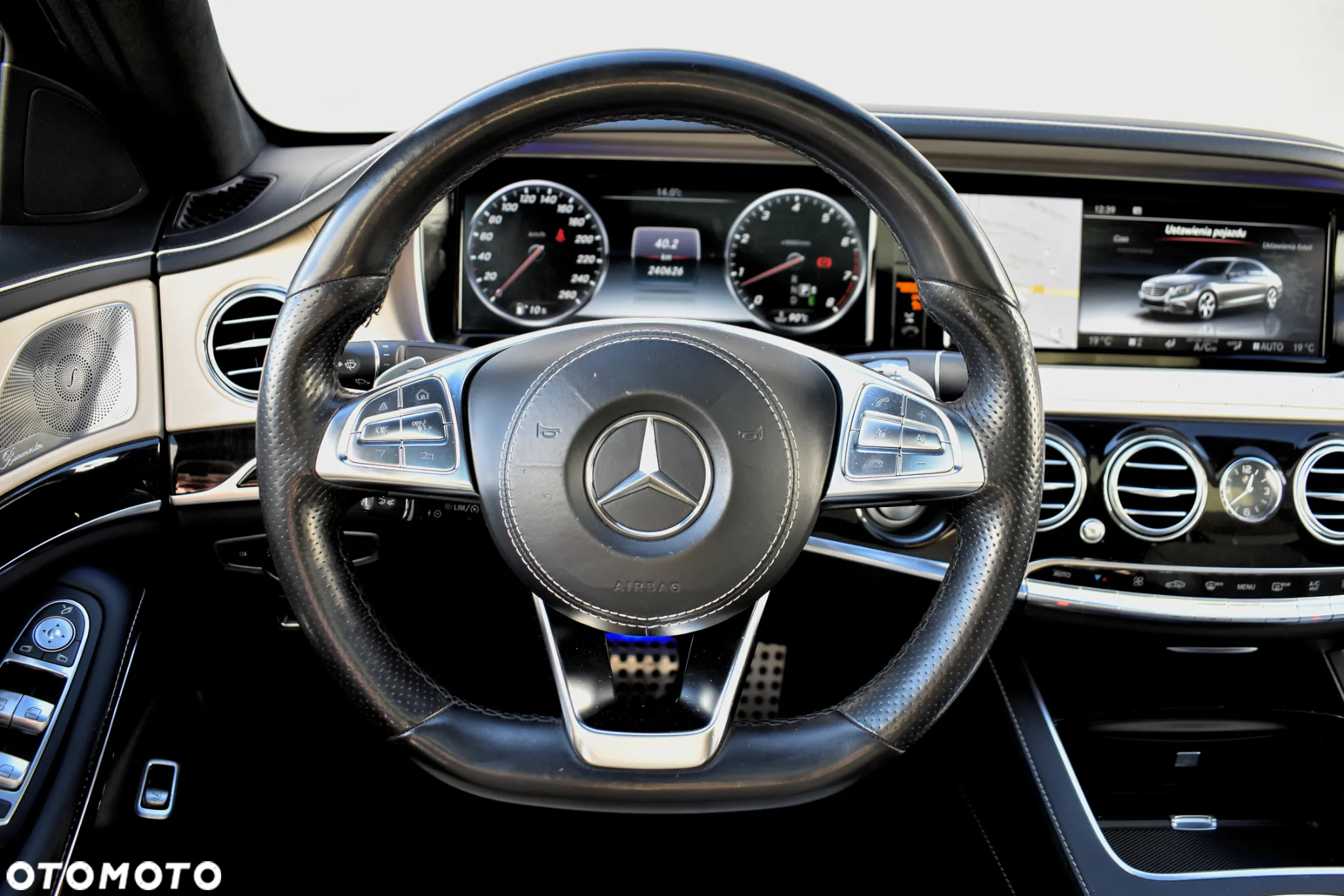 Mercedes-Benz Klasa S 500 L 4Matic 7G-TRONIC - 17