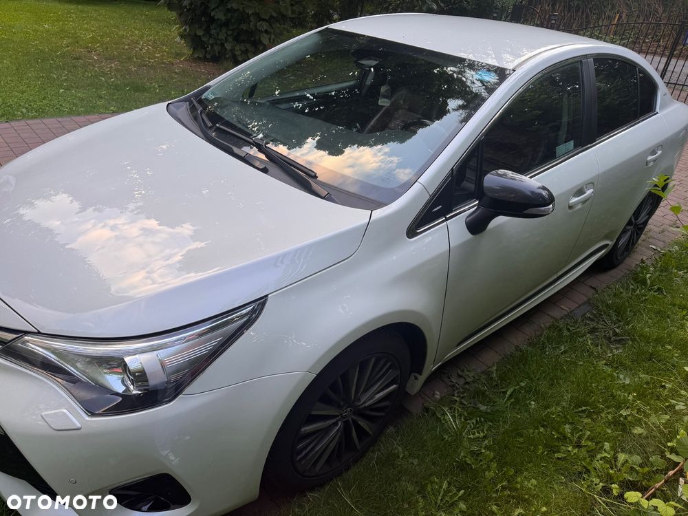 Toyota Avensis 2.0 Selection MS - 10