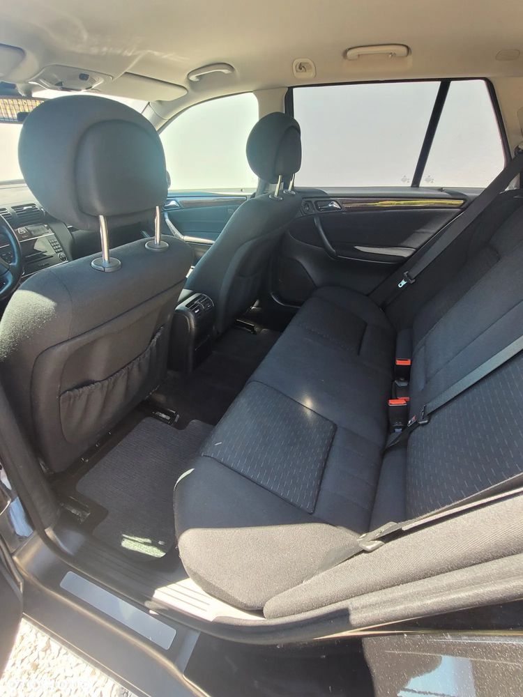 Mercedes-Benz Klasa C 220 T CDI Elegance - 8