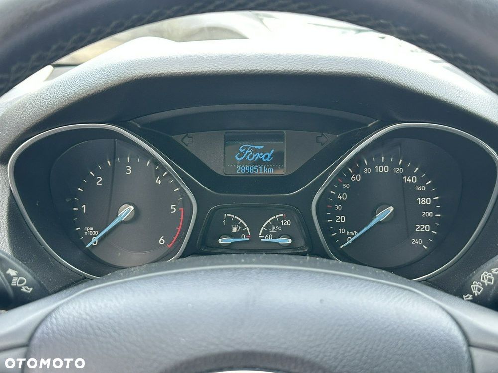Ford Focus - 24