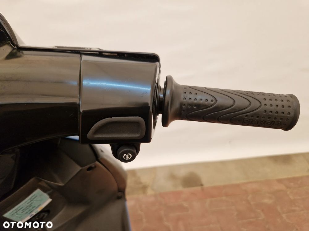 Piaggio Typhoon - 35