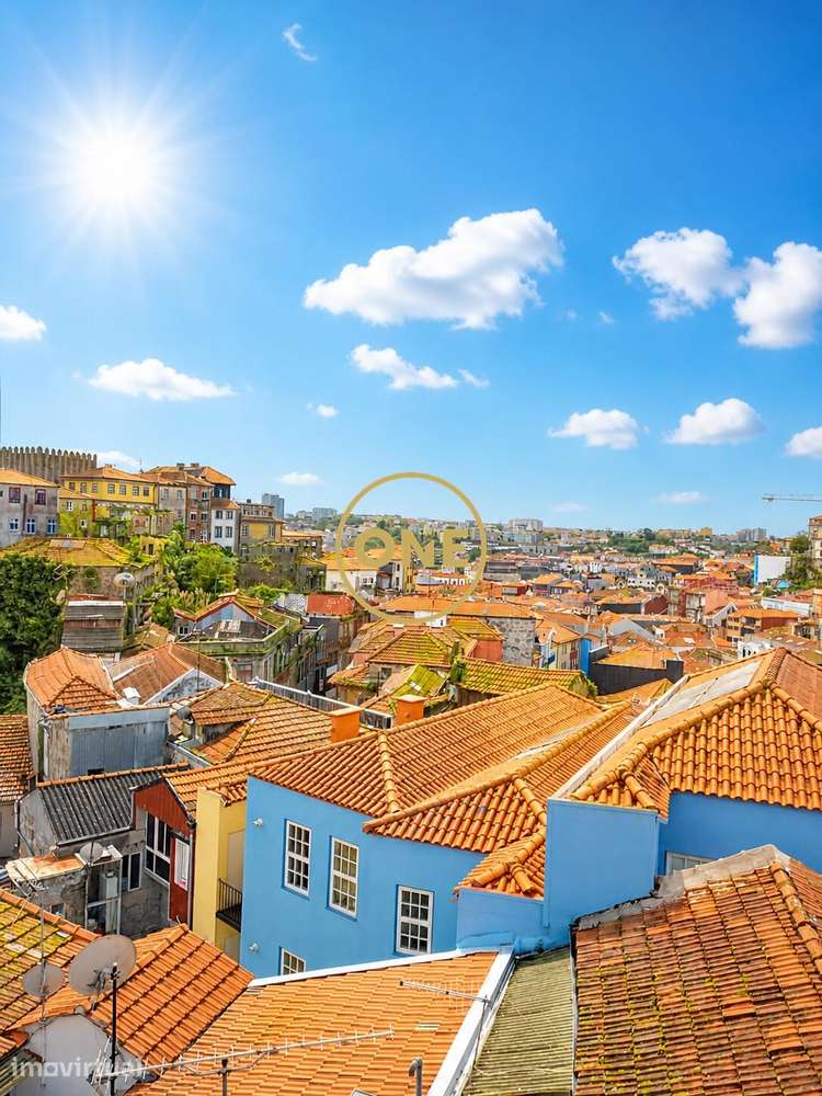 Prédio com Rentabilidade na Baixa do Porto, na Sé - Grande imagem: 3/27