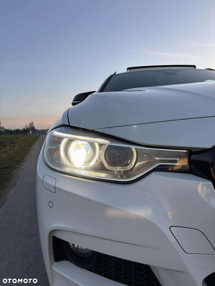 BMW Seria 3 325d M Sport - 6