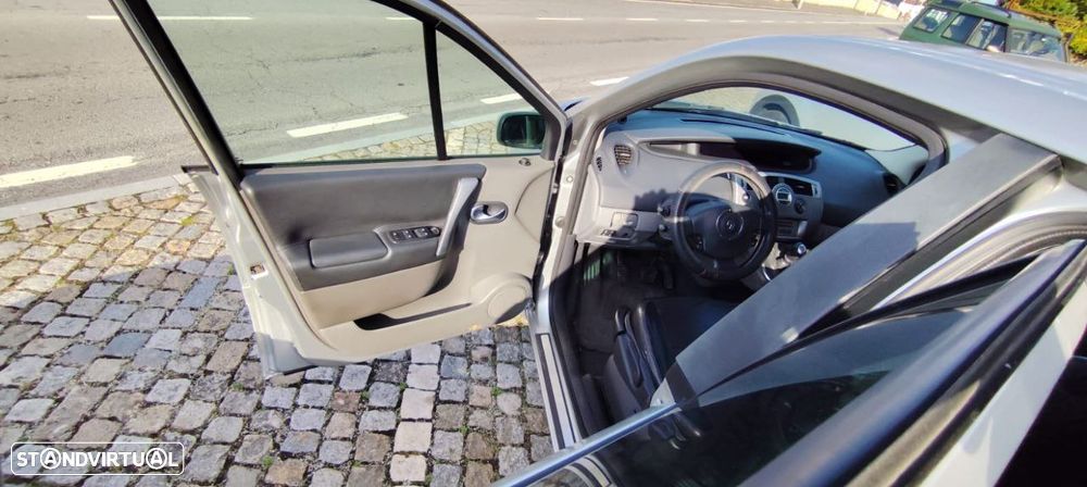 Renault Scénic 1.5 dCi Dynamique - 11