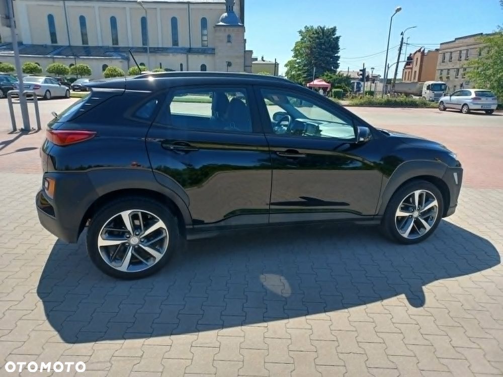 Hyundai Kona - 13