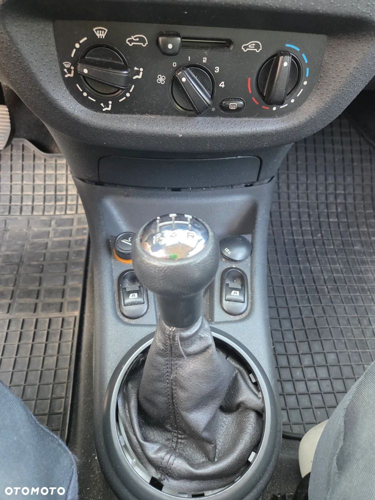 Citroën C3 1.1i Magic - 26