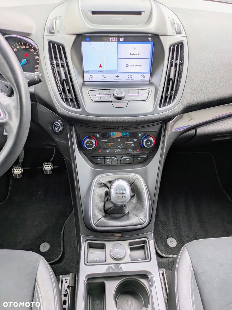 Ford Kuga 1.5 EcoBoost 2x4 ST-Line - 21