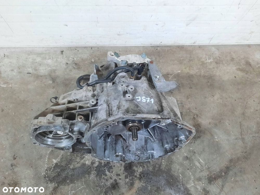 SKRZYNIA BIEGÓW MANUALNA NISSAN QASHQAI J10 2.0 DCI 4x4 JG71