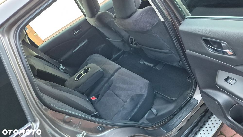 Honda CR-V 2.0i-VTEC 4WD Automatik Elegance - 27