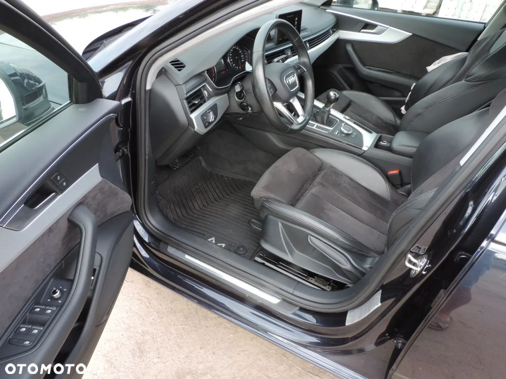 Audi A4 Limousine 1.4 TFSI Design - 3