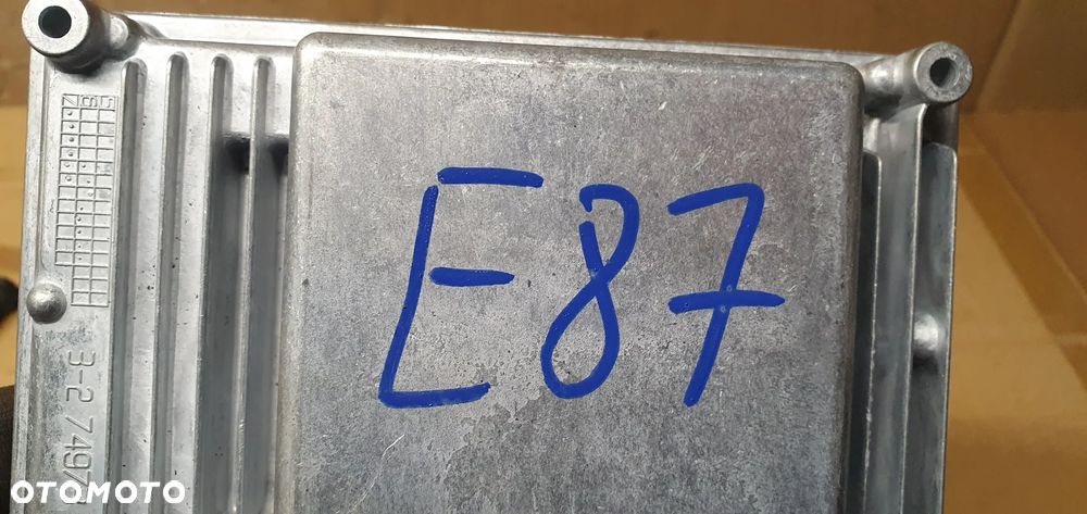 Komputer sterownik silnika BMW I E87 2.0D 7809001 0281014239 - 5