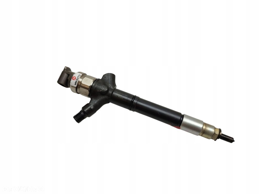 WTRYSKIWACZ TOYOTA AVENSIS T25 COROLLA VERSO II RAV4 2.0 D4D 23670-0R180 - 1