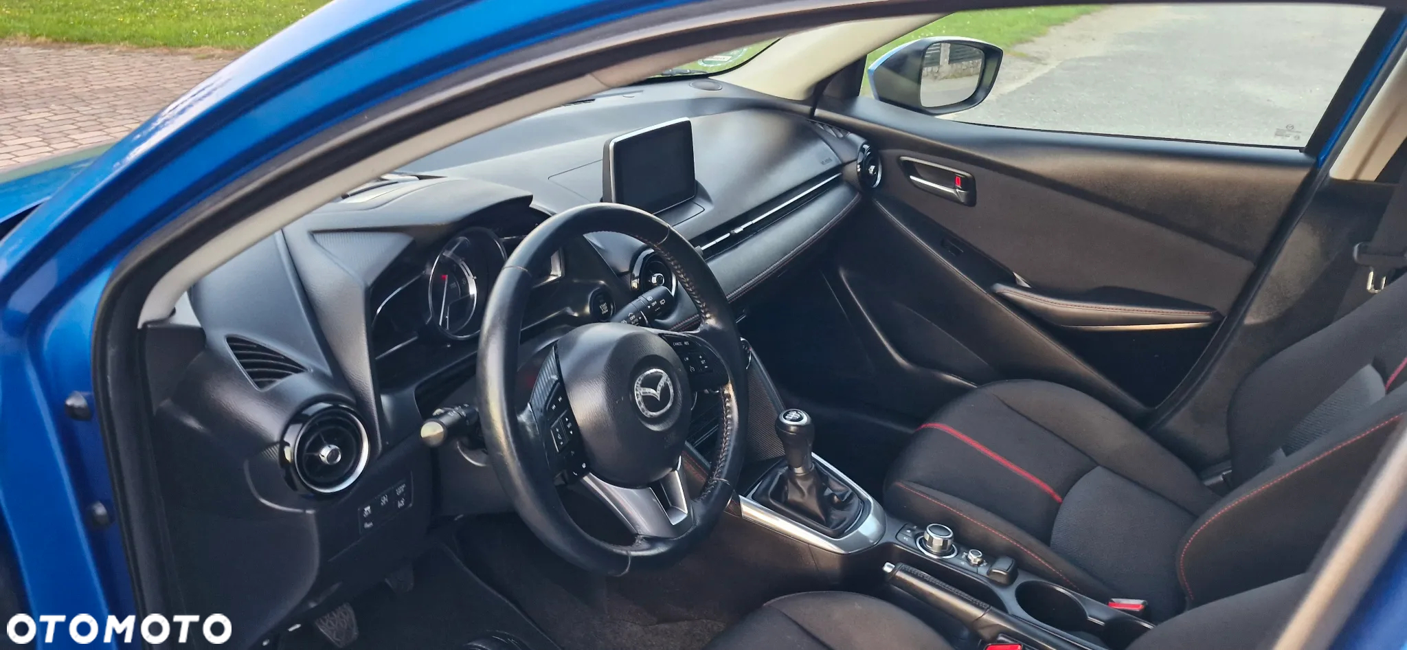 Mazda 2 SKYACTIV-G 90 Sports-Line - 26