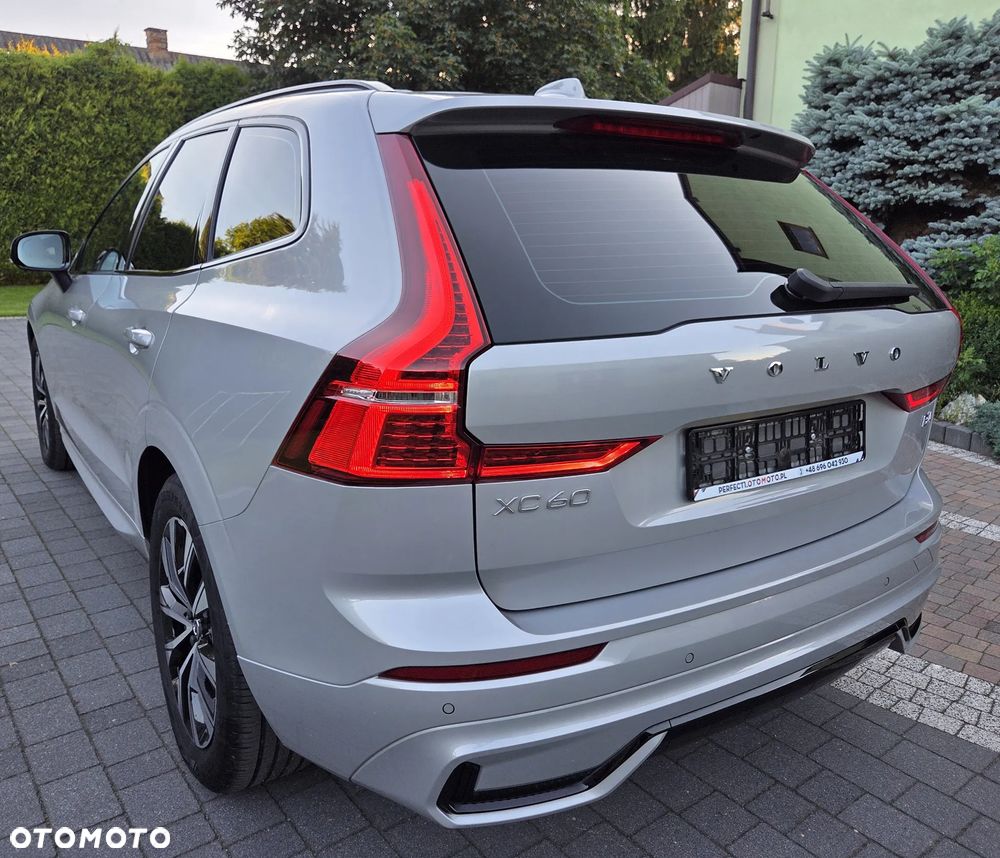 Volvo XC 60 B4 D Ultimate Dark - 19