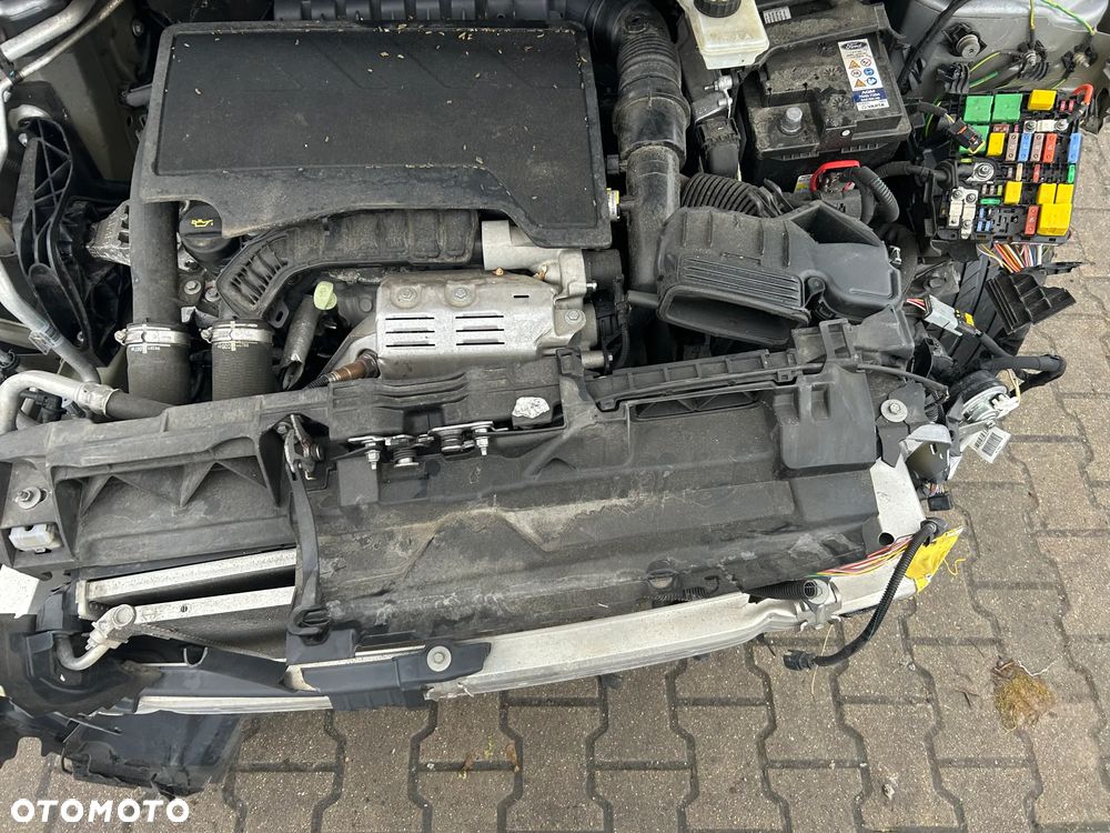 Peugeot 308 - 33