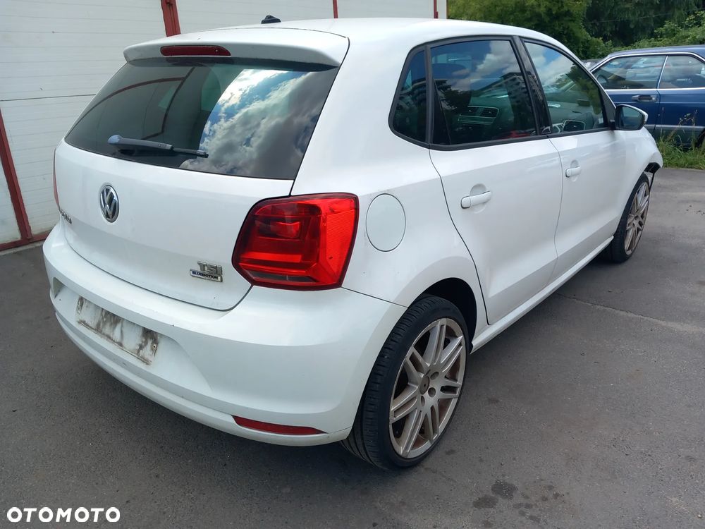 Volkswagen Polo 1.2 TSI BMT Comfortline Perfectline - 6