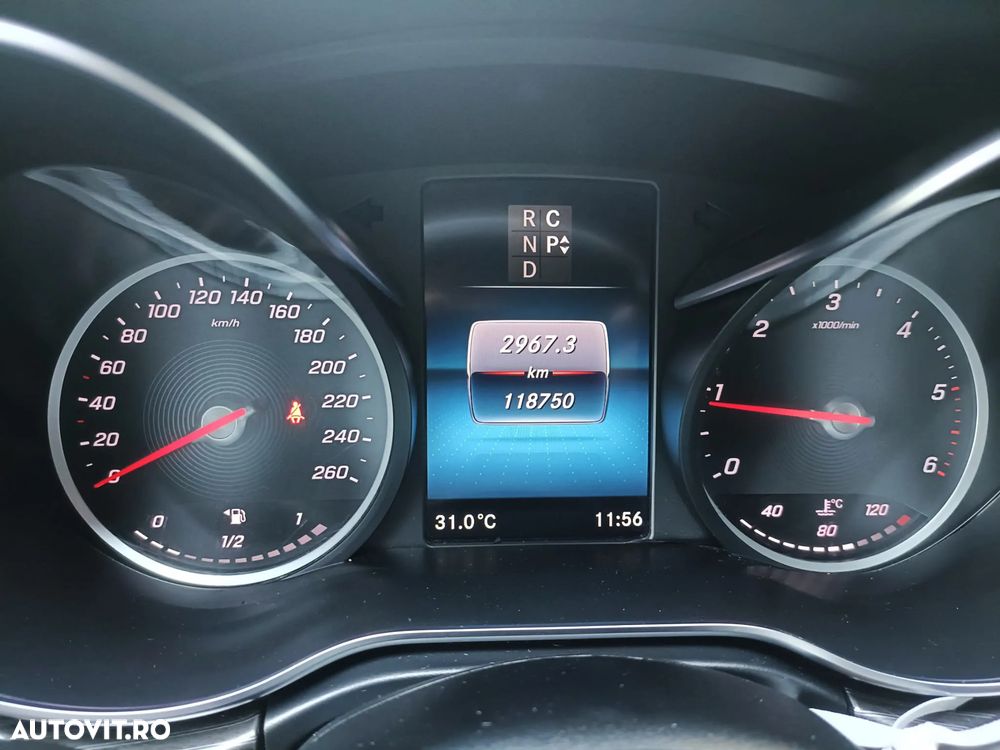 Mercedes-Benz V 300 d Lung - 15