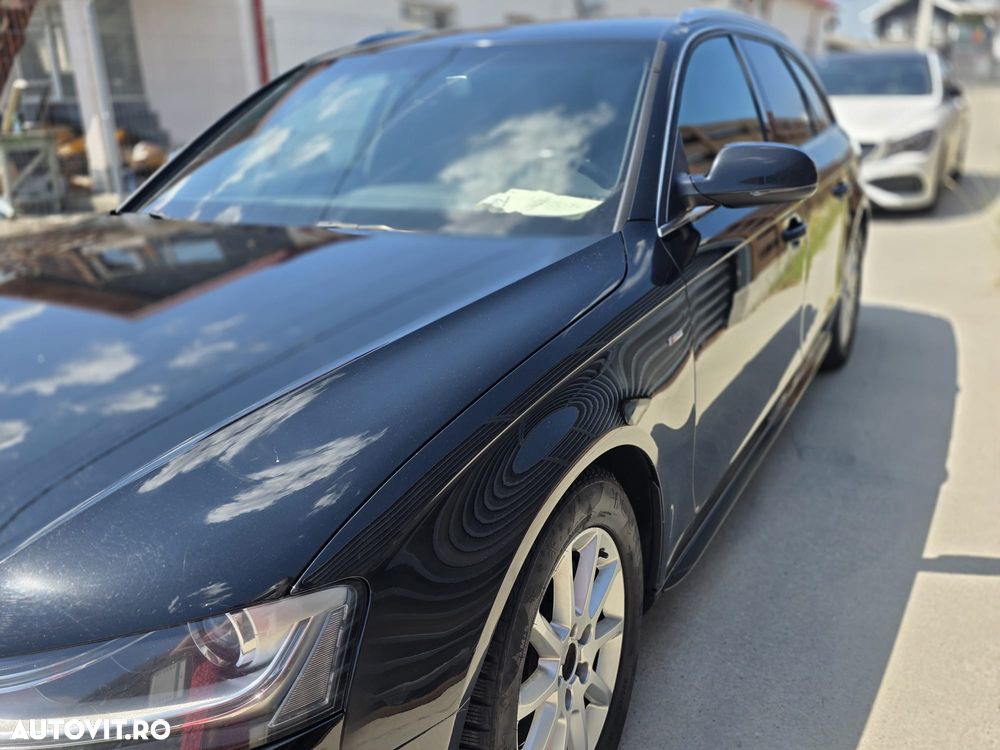 Audi A4 Avant 2.0 TDI S tronic Design - 6