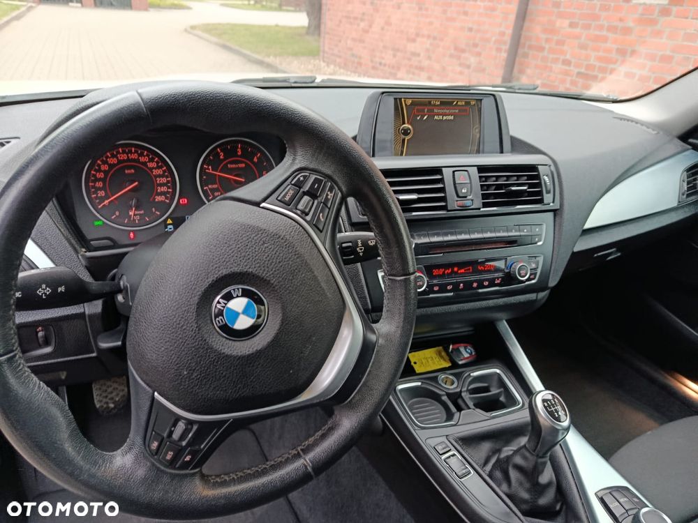 BMW Seria 2 220d Sport Line - 16