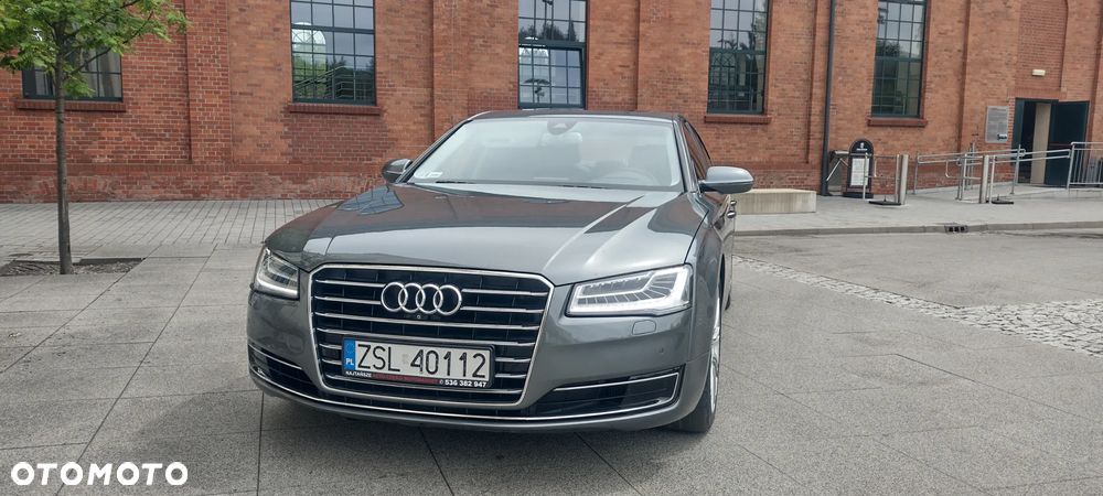 Audi A8 - 7