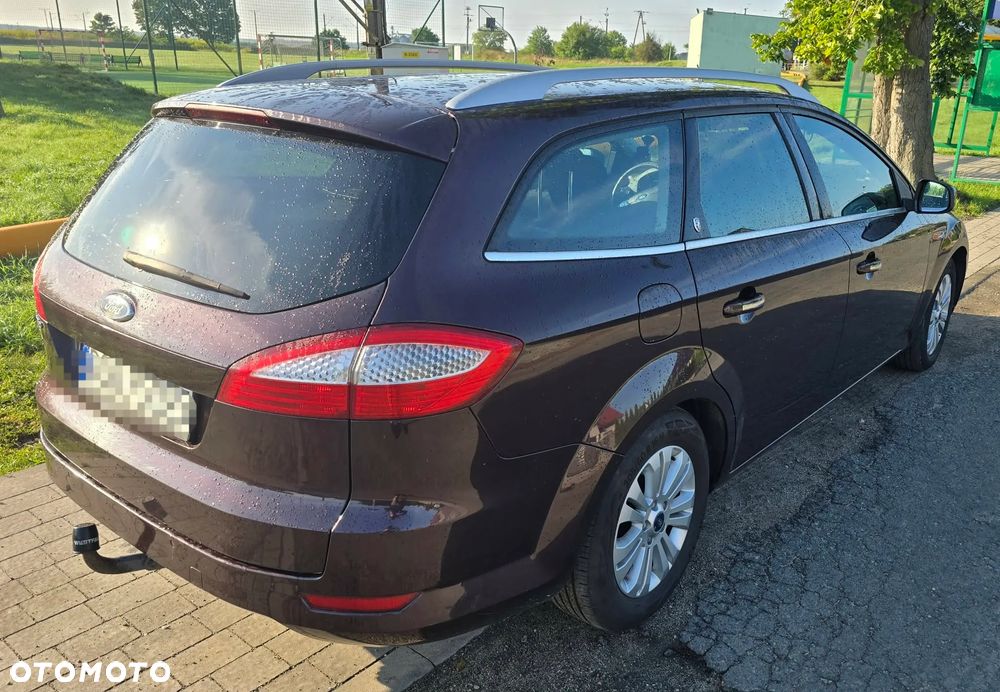 Ford Mondeo 2.0 Ghia - 4