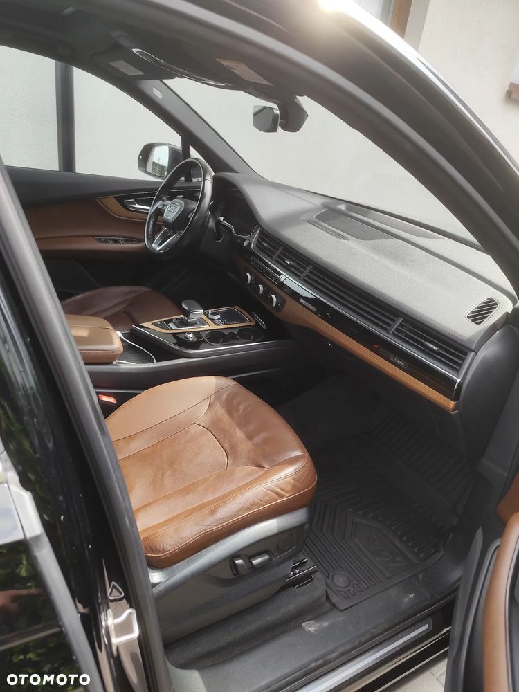 Audi Q7 - 23