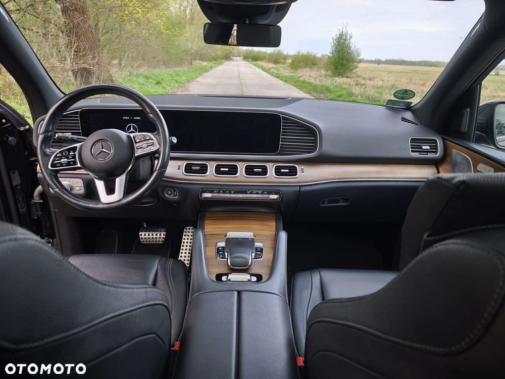 Mercedes-Benz GLE - 16