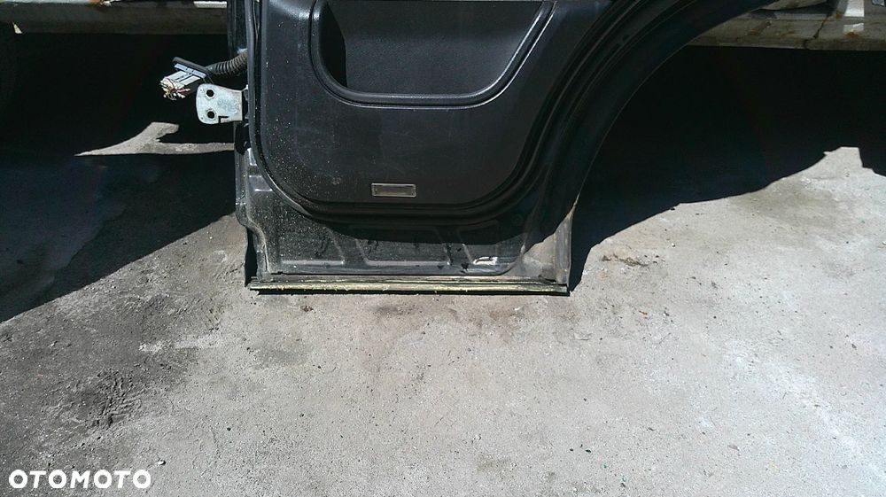 RANGE ROVER SPORT DRZWI TYLNE  PRAWE!!! - 6