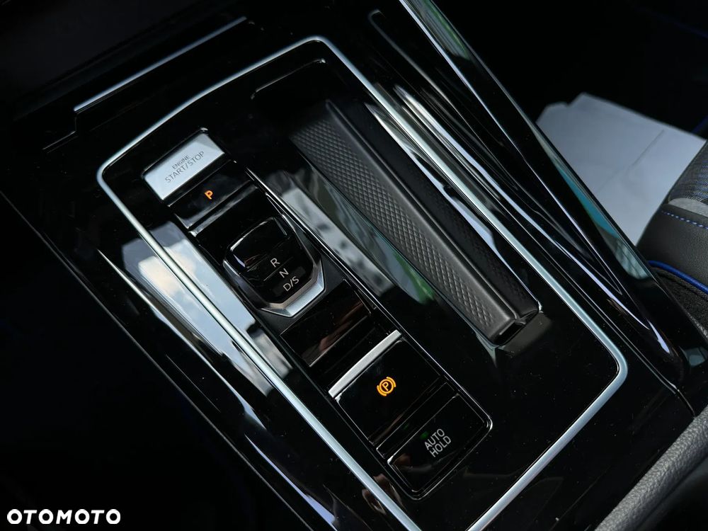 Volkswagen Golf - 23