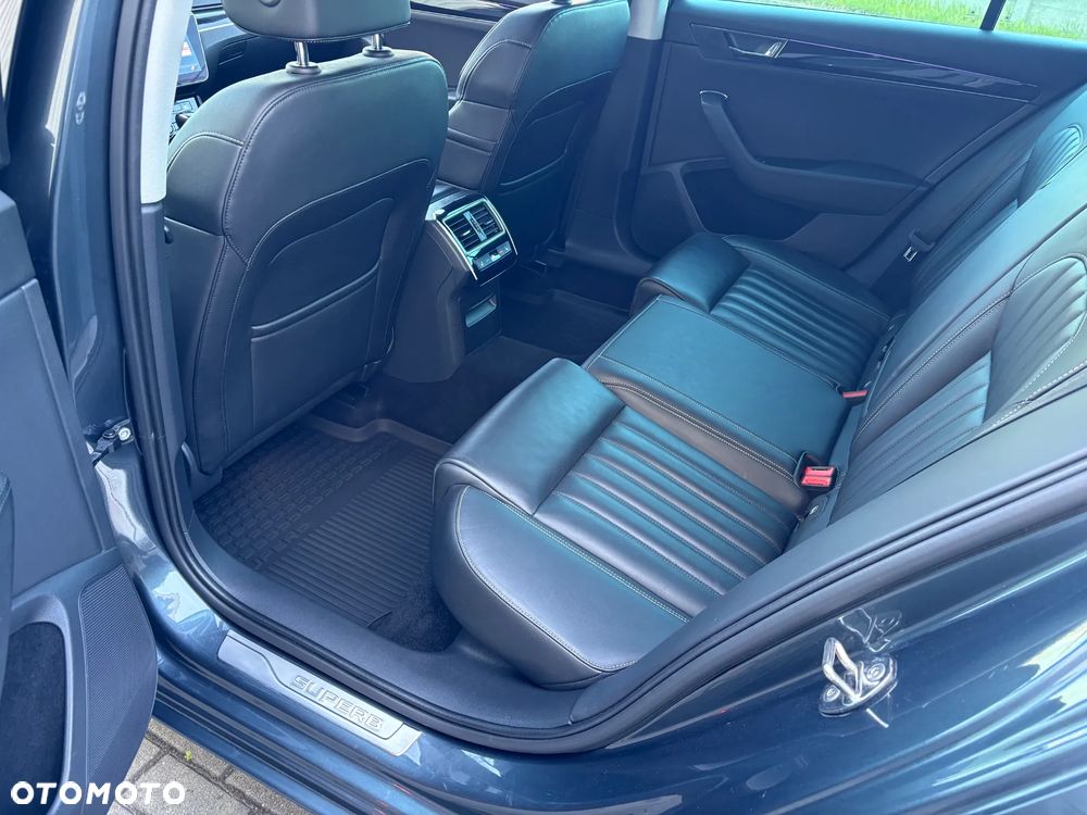 Skoda Superb 2.0 TDI SCR 4x4 L&K DSG - 5
