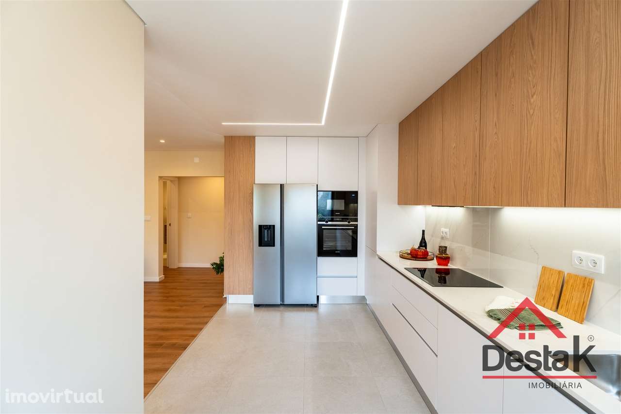 Apartamento T4 Venda em Massamá e Monte Abraão,Sintra - Grande imagem: 3/35