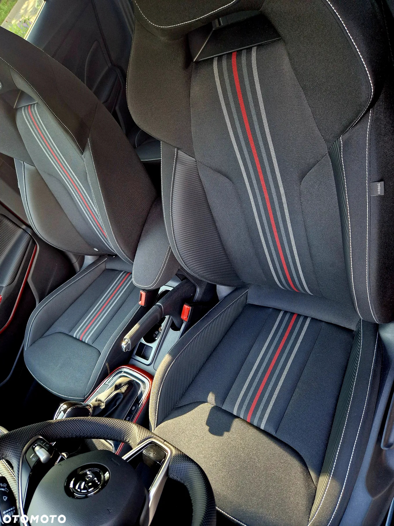 Skoda Fabia 1.5 TSI Monte Carlo DSG - 9