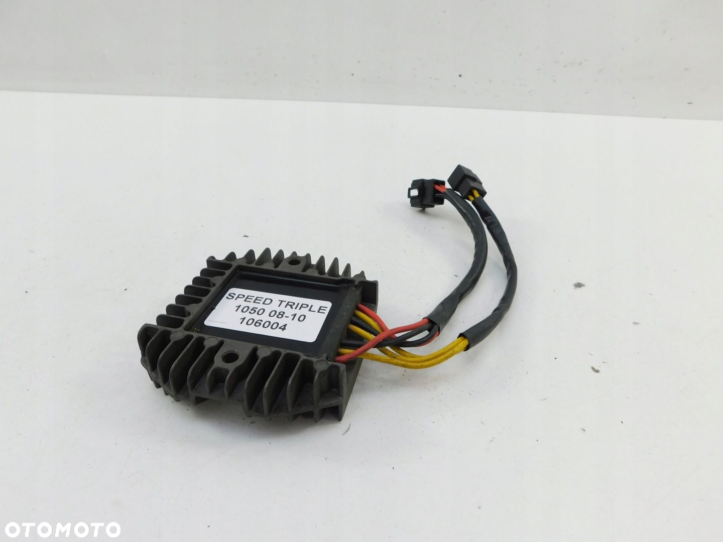 TRIUMPH SPEED TRIPLE 1050 08-10 REGULATOR NAPIĘCIA - 2