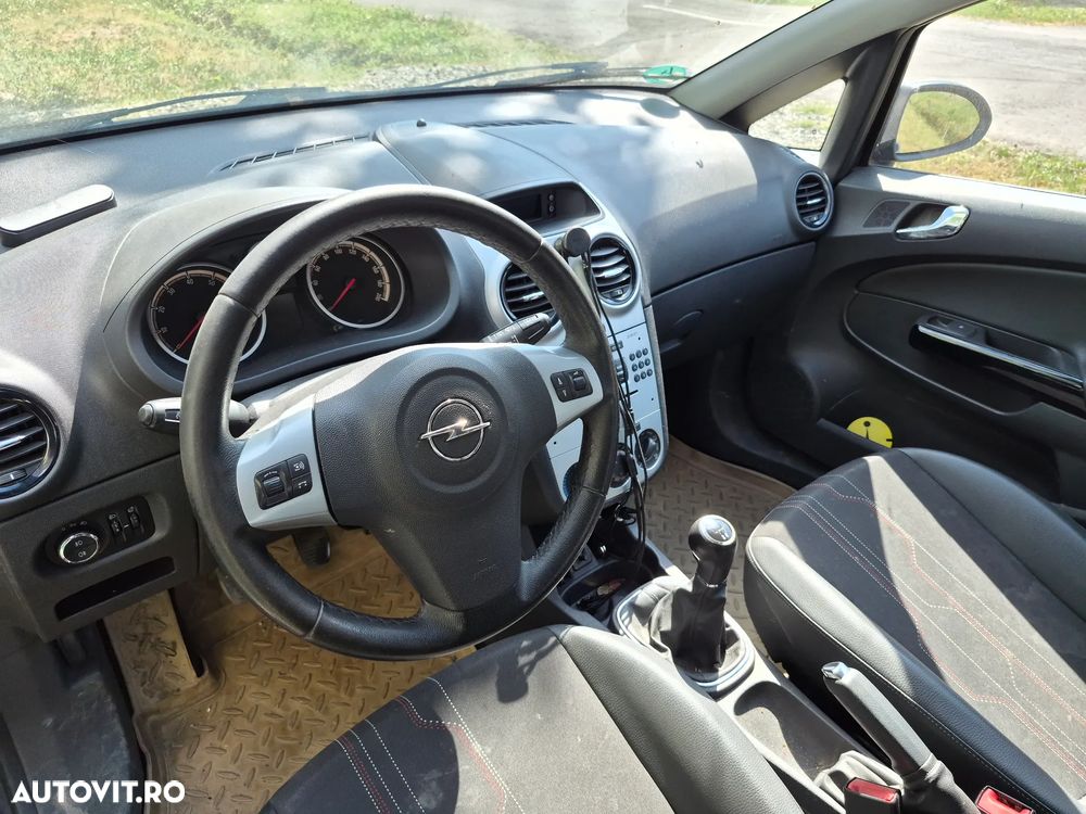 Opel Corsa - 9
