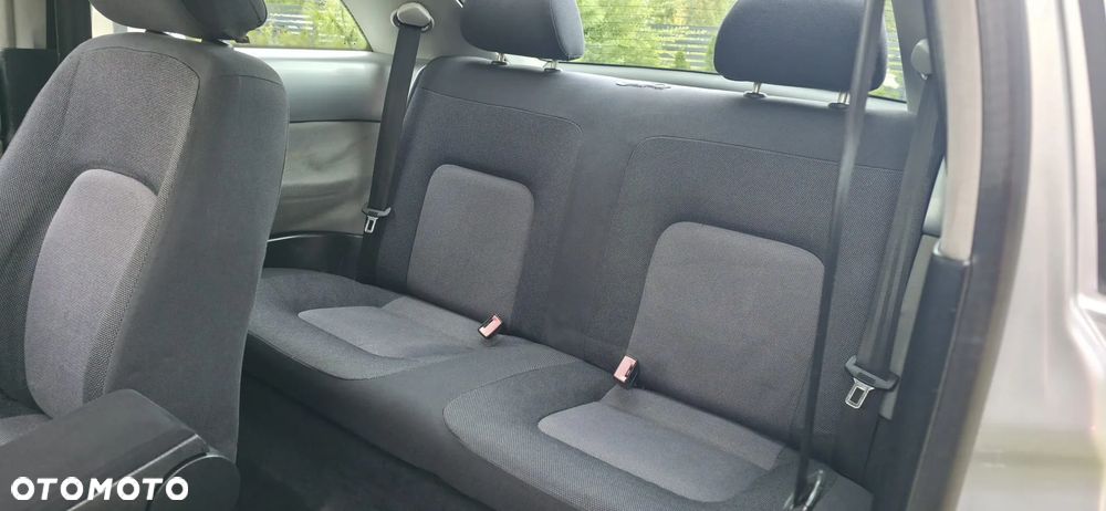 Volkswagen New Beetle 1.9 TDI - 7
