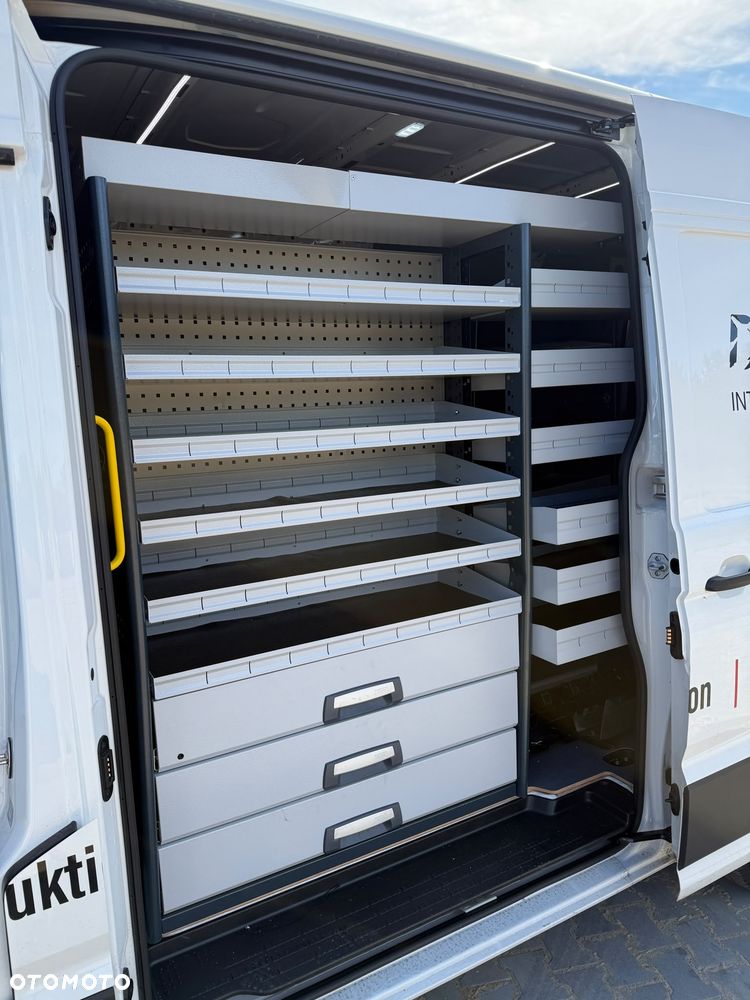 Volkswagen CRAFTER L2H2 FULL OPCJA - 15