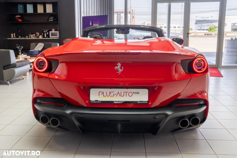 Ferrari Portofino - 11