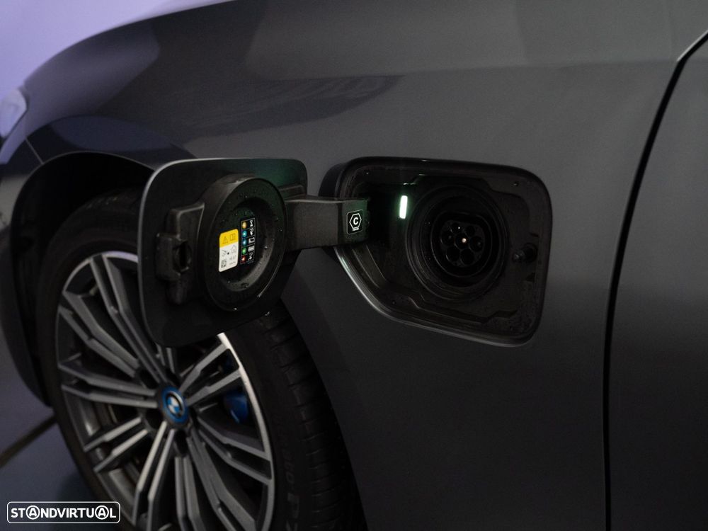 BMW 330 e Pack M Auto - 15