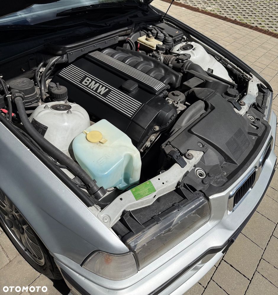 BMW Seria 3 - 17