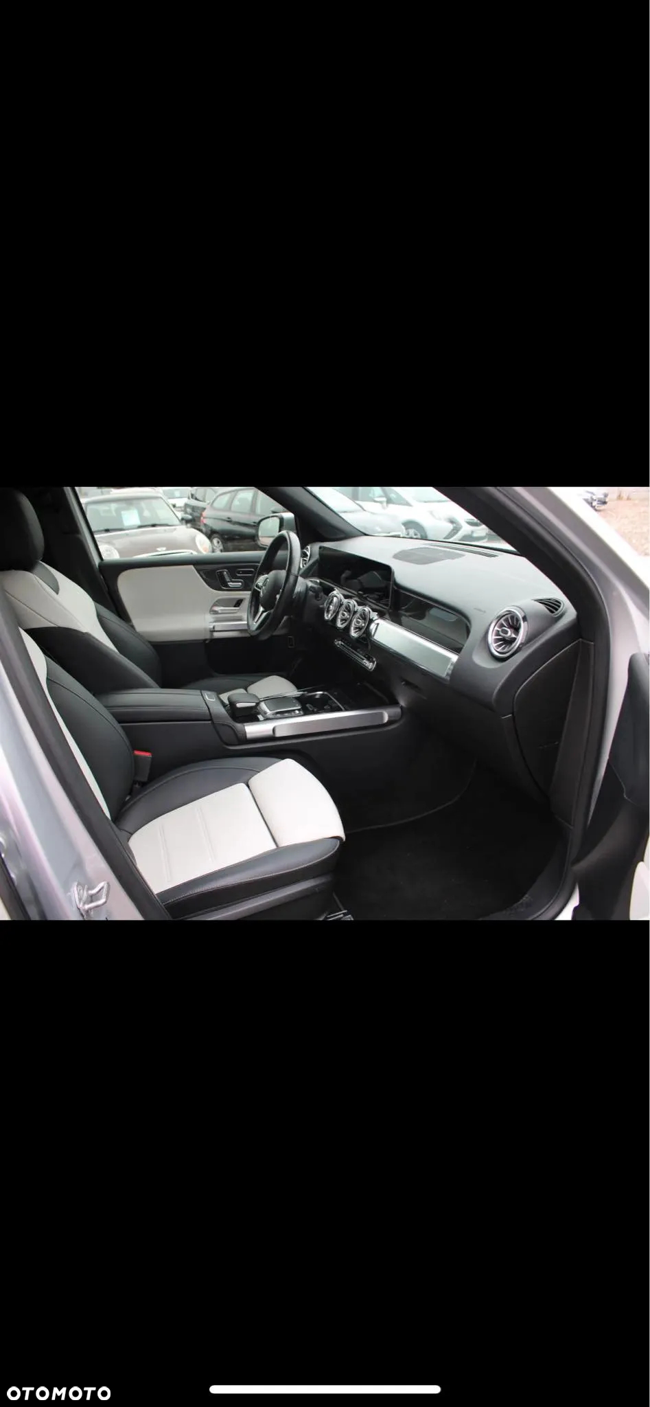 Mercedes-Benz GLB 250 4-Matic AMG Line 8G-DCT - 7