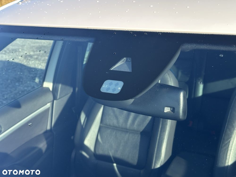 Volkswagen Tiguan 2.0 TDI SCR 4MOTION BlueMotion Technology DSG Sport & Style - 14